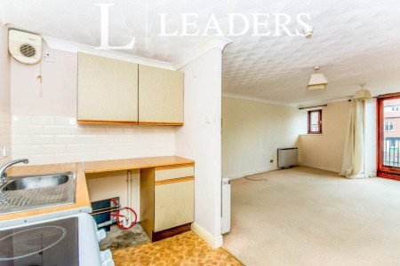 Kitchen/Living Room