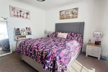 Bed 1