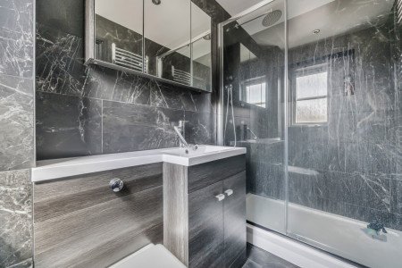 Ensuite Shower Room Ensuite Shower Room