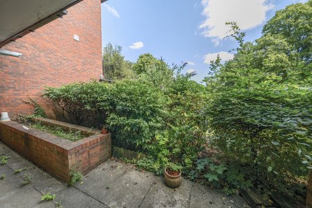 1319966-14-686d04...