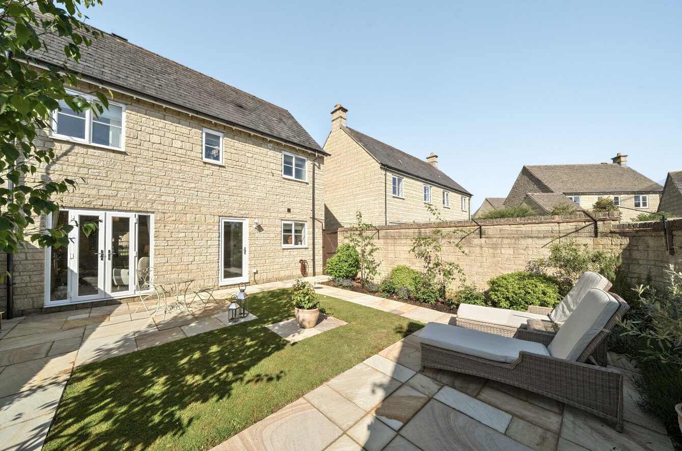 Rear Elevation Rear Elevation
